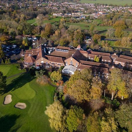 Delta Hotels By Marriott Tudor Park Country Club Maidstone Exteriör bild