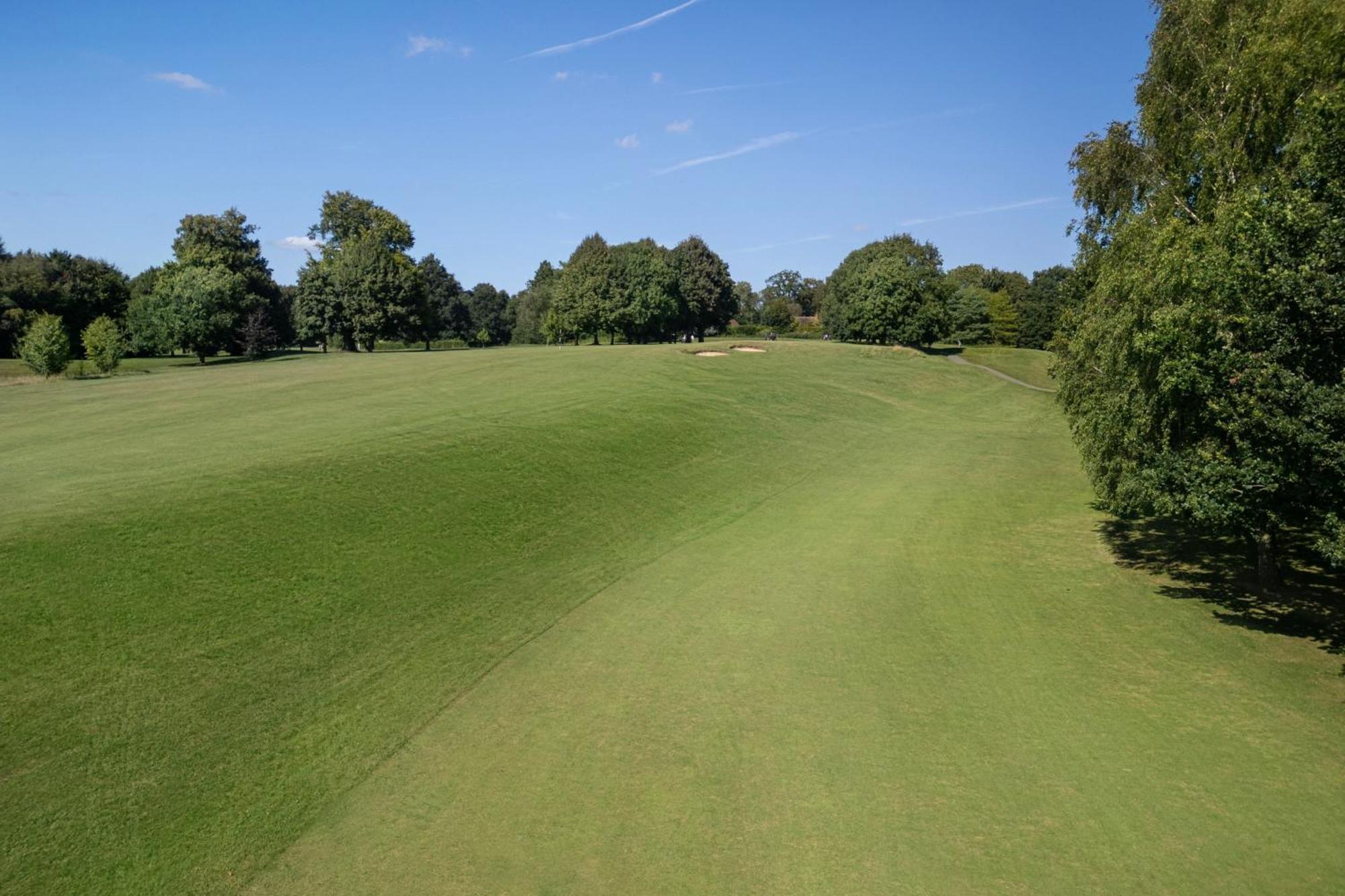 Delta Hotels By Marriott Tudor Park Country Club Maidstone Exteriör bild