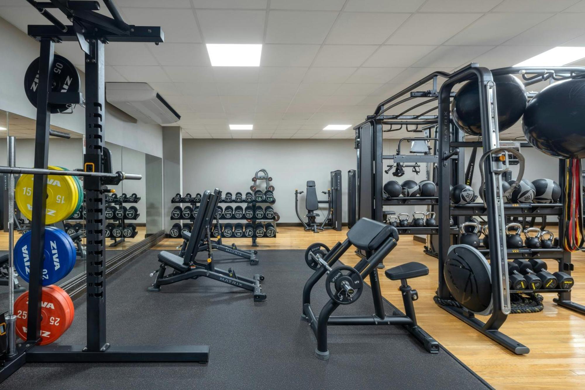 Delta Hotels By Marriott Tudor Park Country Club Maidstone Exteriör bild